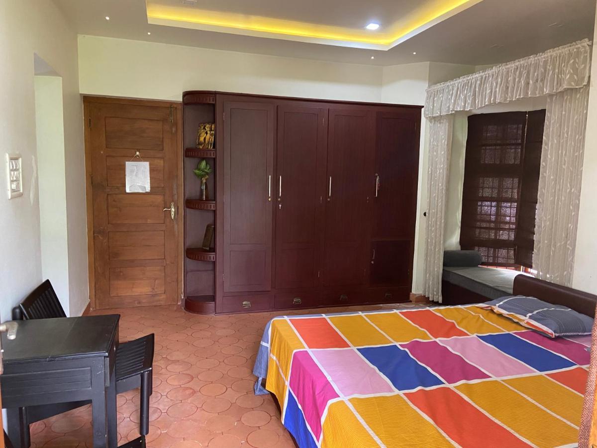 Maleyam Homestay Riverside โคชิโคด ภายนอก รูปภาพ
