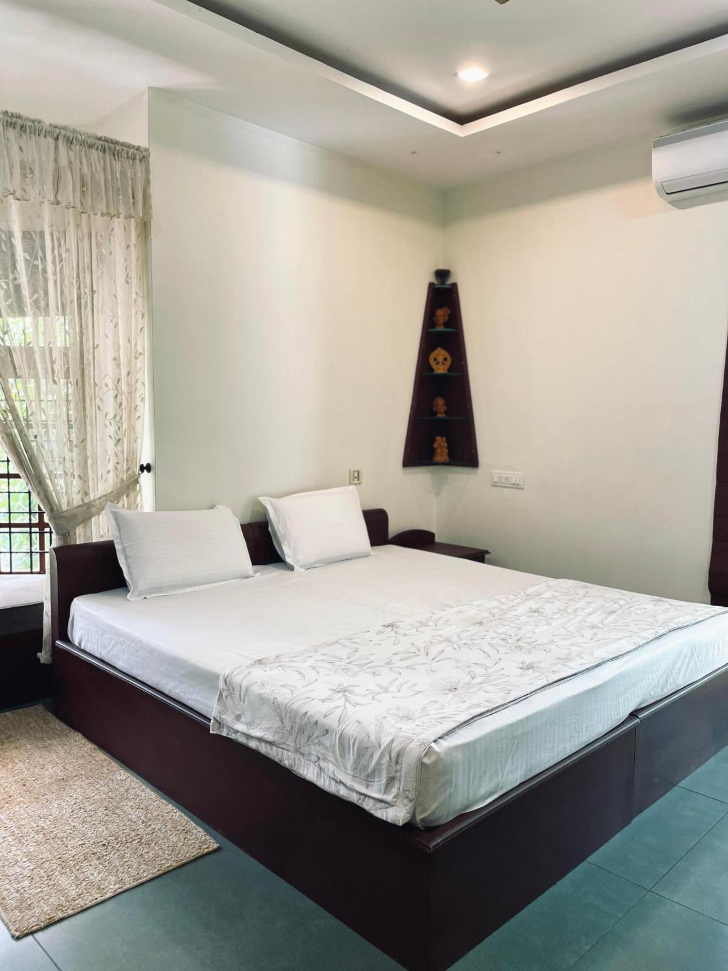 Maleyam Homestay Riverside โคชิโคด ภายนอก รูปภาพ